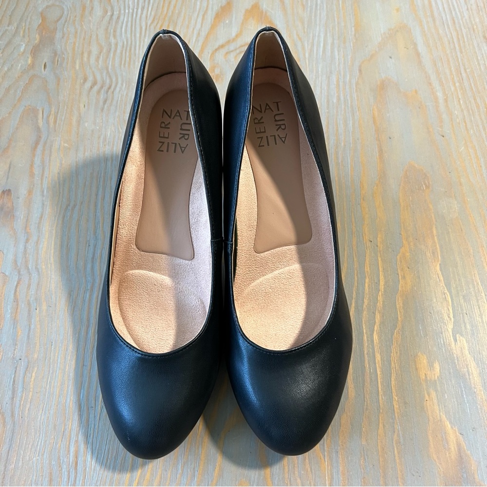 Naturalizer Michelle pump in black leather size 11 Wide - Picture 3 of 6
